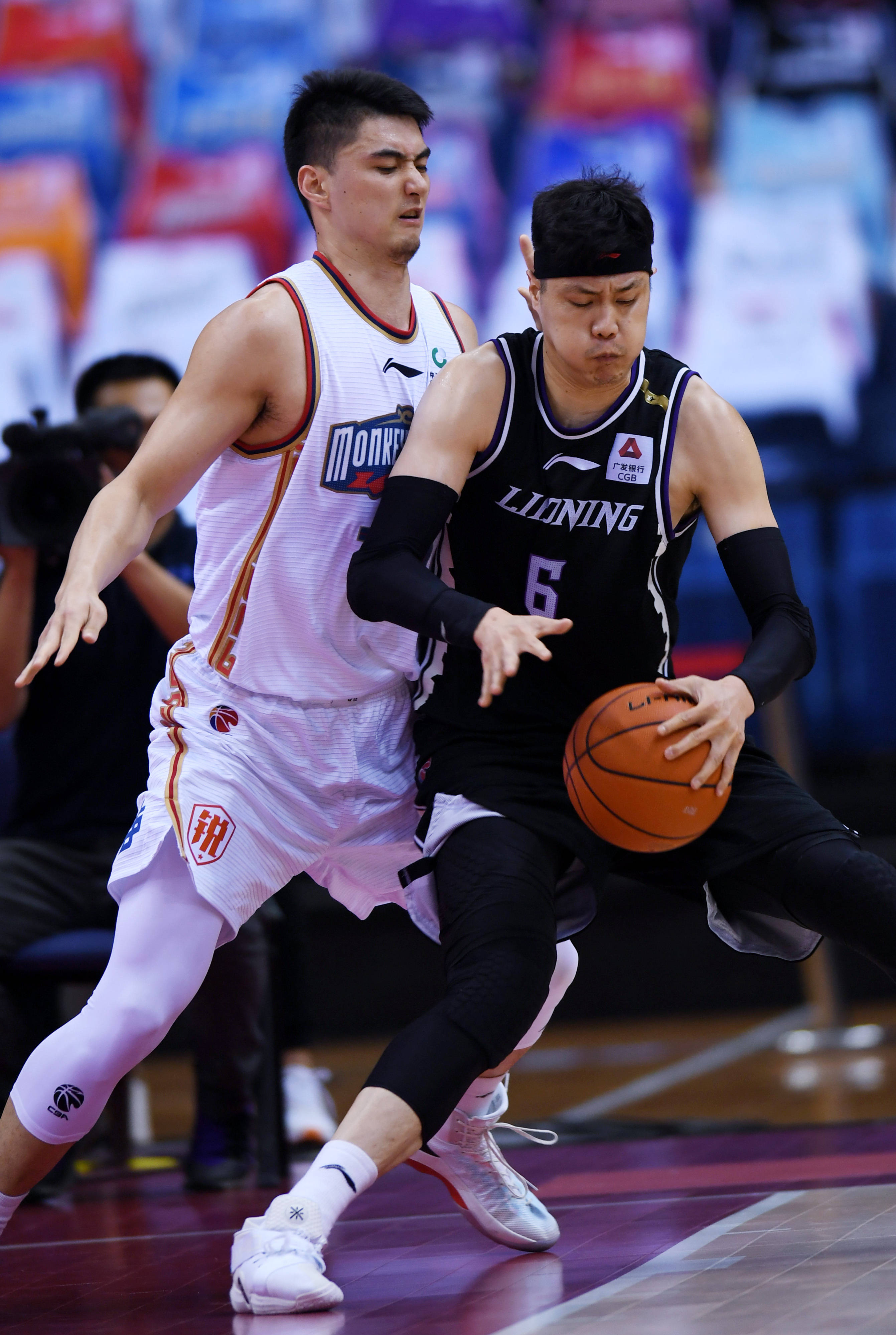 的一个关注 的一个关注